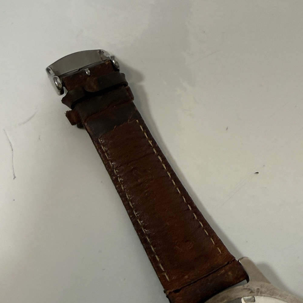 Eddie Bauer Field Watch Green Bezel Cream Dial New Battery - Picture 9 of 12